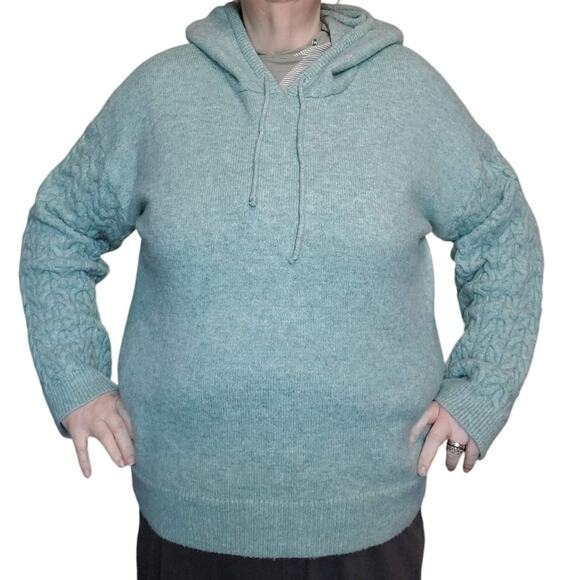 Anthropologie &Merci Size M Oversized Textured Seafoam Green Hoodie Sweater - Picture 1 of 7